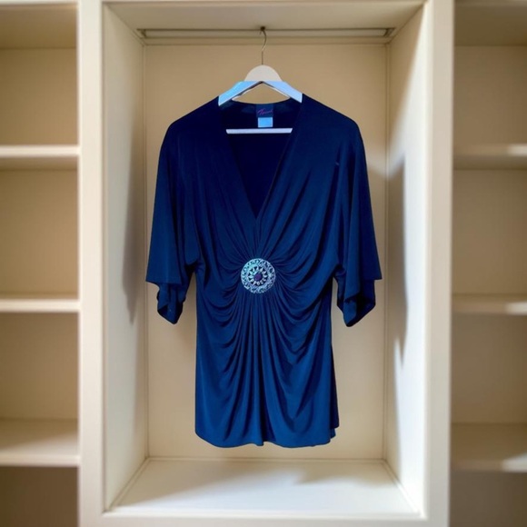 Torrid embelished,beautiful black long line,flowy,slinky,Tunic size 3X EUC - Picture 1 of 4